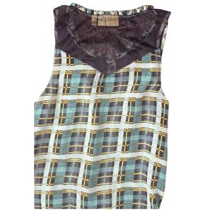 Princess Vera Wang Button Down Sleeveless sheer Top, Size Small